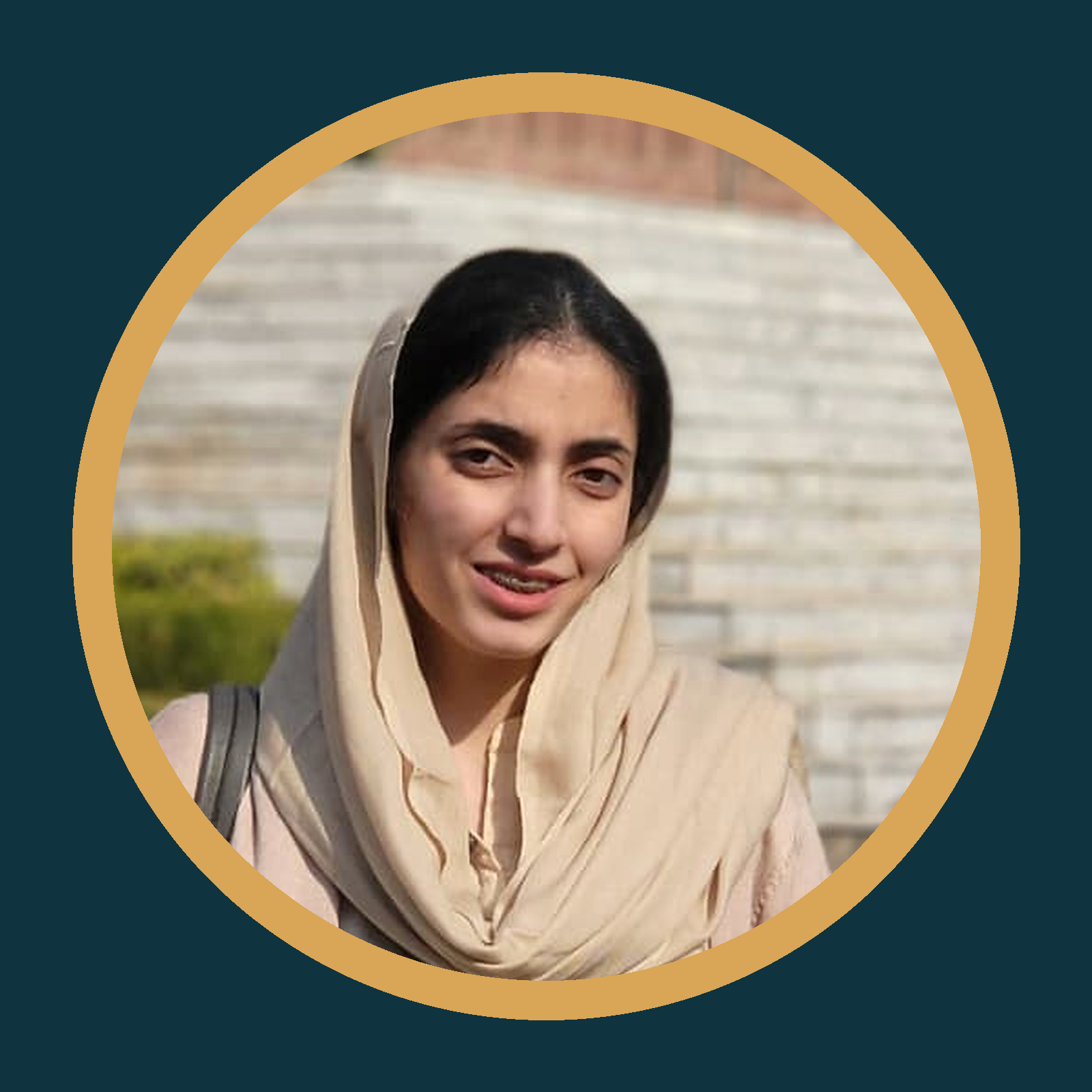 Humna, AI Solutions & Innovation Associate at Alpha Oak Partners